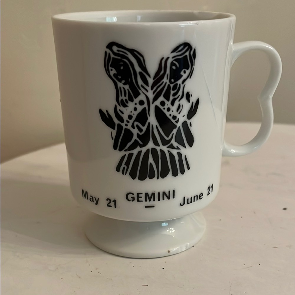 Vintage 1960s MCM Mid Century Gemini Zodiac Horoscope Footed Mug